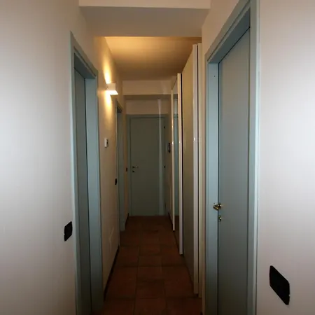 House On The Shore Of Lejlighed