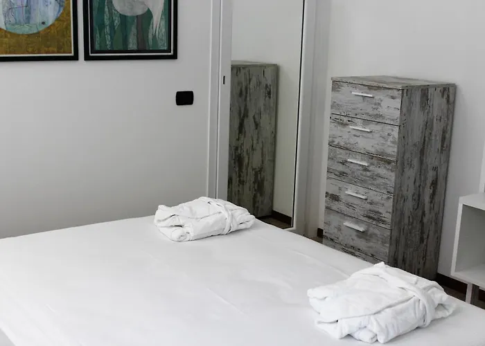 House On The Shore Of *