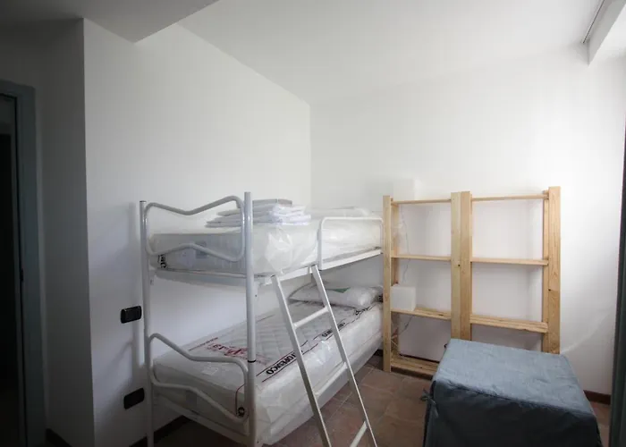 House On The Shore Of Daire